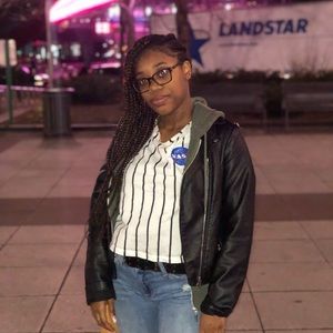 Meet your Posher, Kamaria